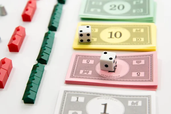 Monopoly-Brettspiel im Spiel — Stockfoto