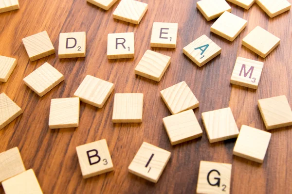 Lettres de Scrabble - DREAM BIG — Photo