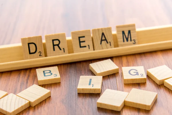 Scrabble letras - Dream Big — Fotografia de Stock