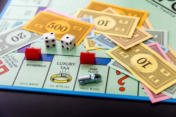 8. Februar 2015: houston, tx, usa. Monopoly-Spielbrett mit ca Stockbild