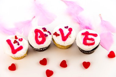 Sevgililer günü - aşk yazım cupcakes