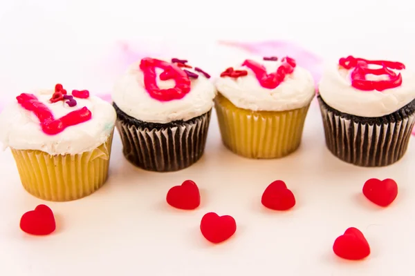 Valentines Day - cupcakes spelling LOVE — Stock Photo, Image