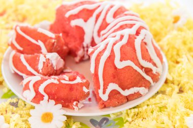 vişneli puding pastası 