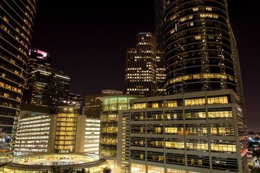 Şehir merkezinde Houston binalar gece