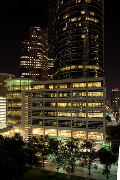 ダウンタウン ヒューストン夜建物 — ストック写真