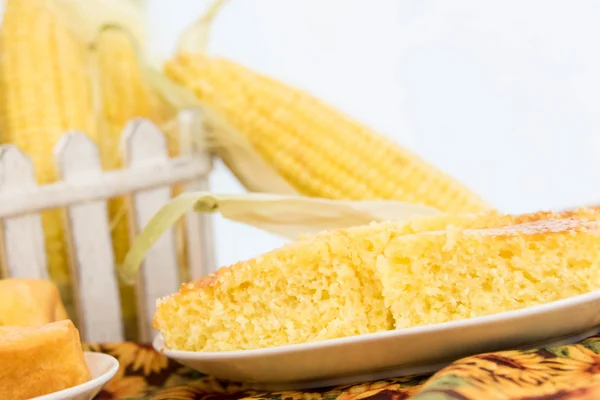 Fresh oven baked cornbread — Stock Photo, Image