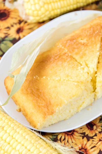 Fresh oven baked cornbread — Stock Photo, Image