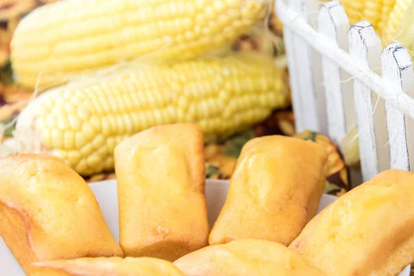 Fresh oven baked cornbread — Stock Photo, Image