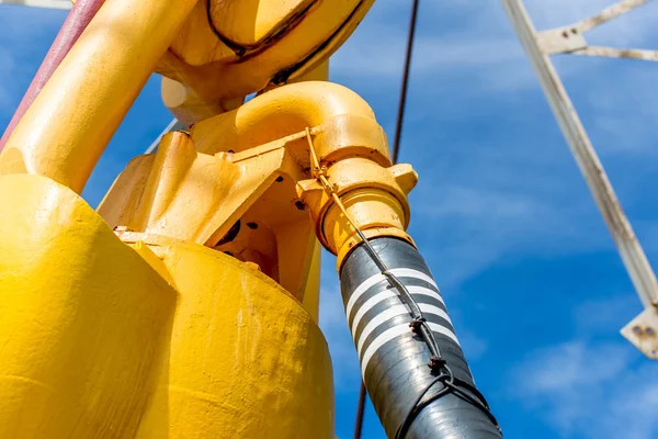 Okyanus delme için petrol derrick ile en iyi sürücü — Stok fotoğraf