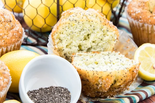 Fresh baked lemon poppyseed muffins — Stock Photo, Image