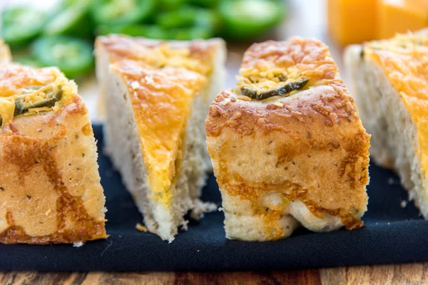 Fresh baked loaf of jalapeno cheddar bread — Stock Photo, Image