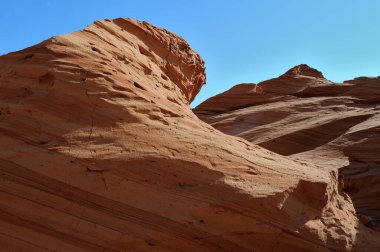 Namib Çölü 'ndeki kayalar gibi taşlaşmış kum yapıları