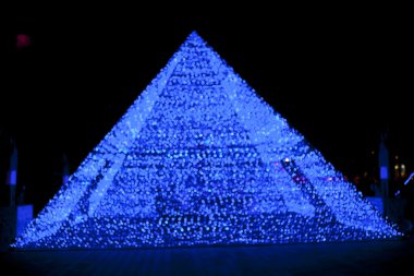 Glitter açık renkli