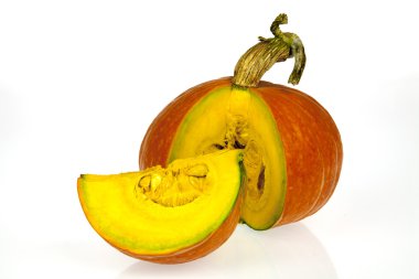 beyaz arkaplanda kabak