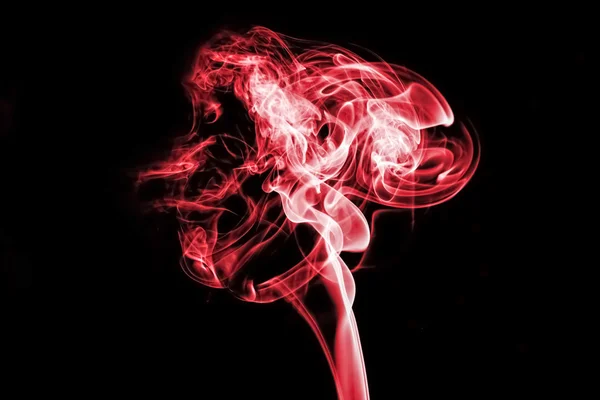 Κόκκινος καπνός σε μαύρο φόντο — Φωτογραφία Αρχείου