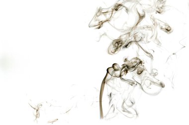 duman beyaz arkaplanda izole edildi