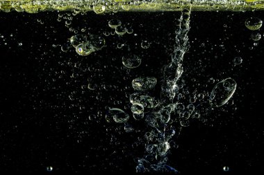 Hindistan cevizi yağı su