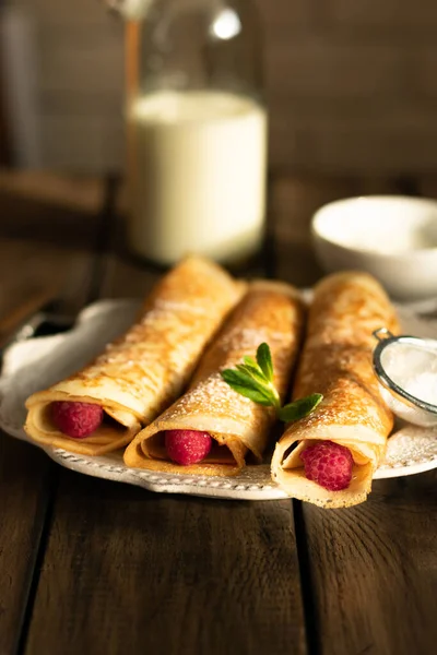 Russian Pancakes Raspberry — Stock Photo, Image