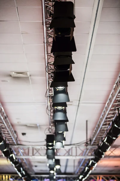 Lighting equipment for fashion show — Stock Photo, Image