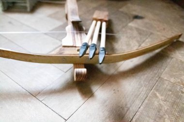 Yaylı tüfeğin güzel yakın çekimi.