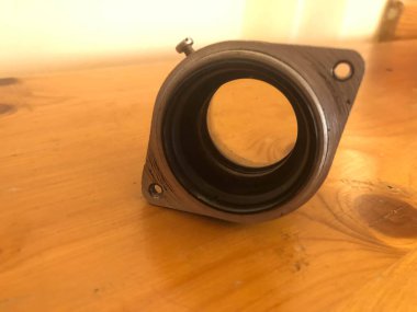 Ahşap zemin üzerinde eski bir döngü.