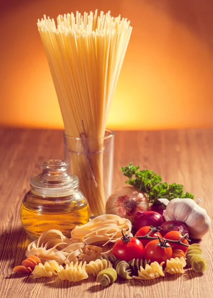Pasta Spaghetti Ingrediente Sulla Tavola — Foto Stock