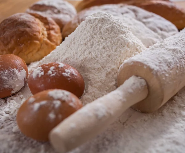 Vařící Mouka Chléb — Stock fotografie