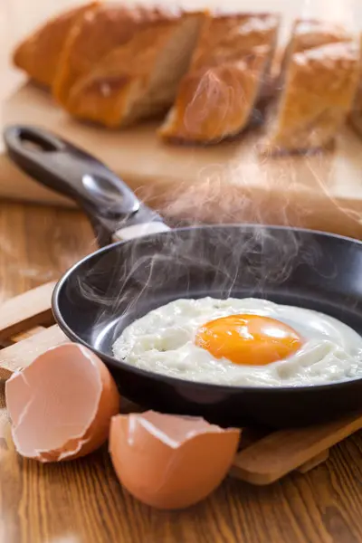 Fried Egg Frying Pan — Stock Photo, Image