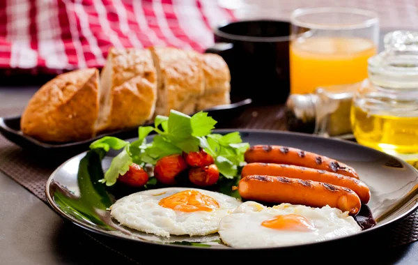 Смажене Яйце Сніданок — стокове фото