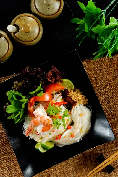 Deliciosos Fideos Picantes Con Camarones Comida Tailandesa — Foto de Stock