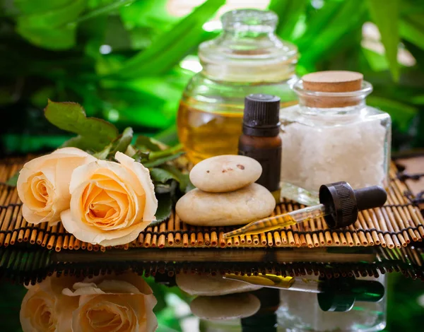 Nature Spa Aromatherapie Mit Rose — Stockfoto