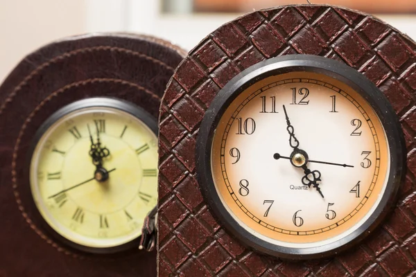 Two antique clocks — Stock Photo, Image