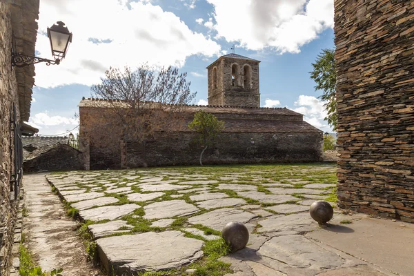 Igreja de Campillo de Ranas, Guadalajara, Espanha — Fotografia de Stock