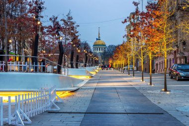 Yavornytskogo Caddesi, Dnipro Şehri, Ukrayna. Yeni Yıl 2021