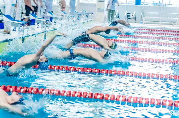 Dauerwellen-Bezirksmeisterschaft Schwimmen — Stockfoto