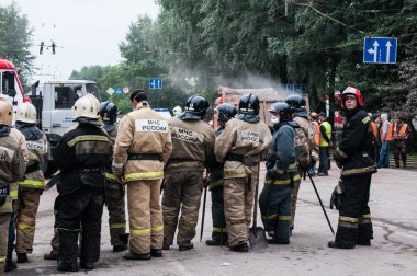 Bir bina yıkımdan rapor.