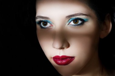 Güzel bir model ile bir profesyonel makyaj Güzellik Portresi