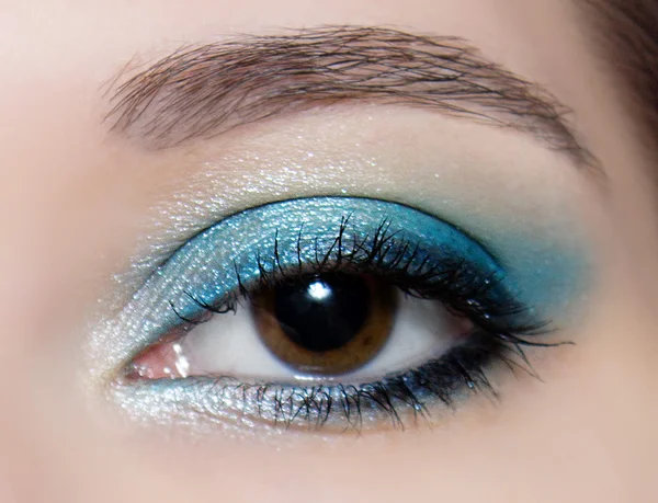 Eye makeup in close up. — Stock Photo, Image