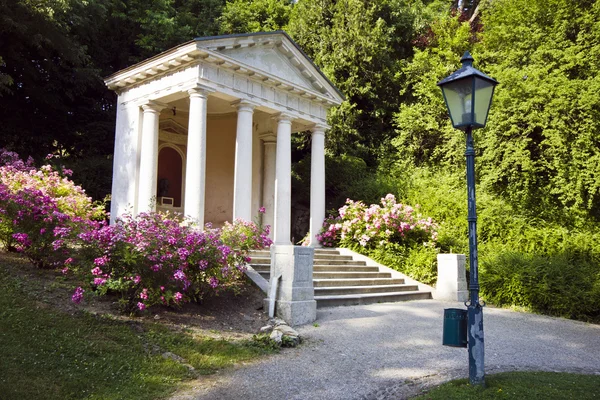 Kurpark, Baden Mozart'ta anıt