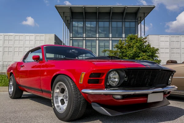 Sportive red usa car — Stock Photo, Image