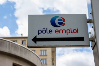 BOULOGNE-BILLANCOURT, FRANCE - 24 Temmuz 2020: 