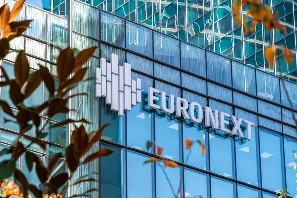 Courbevoie Frankrijk November 2020 Buitenaanzicht Van Het Euronext Gebouw Het — Stockfoto