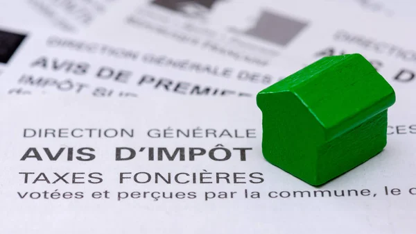 Clamart Francja Marca 2019 Obwieszczenie Sprawie Francuskiego Podatku Nieruchomości — Zdjęcie stockowe