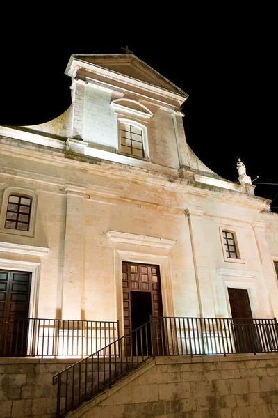 Iglesia de San Nicolás en Cisternino —  Fotos de Stock