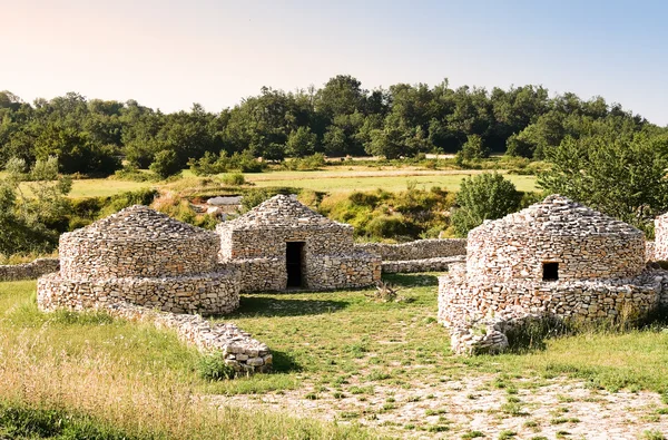 Rekonstrukce vesnice paleolit v Abruzzo (Itálie) — Stock fotografie