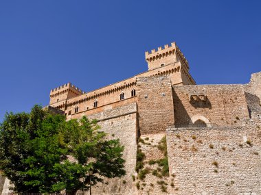 Celano (İtalya Piccolomini kalede)