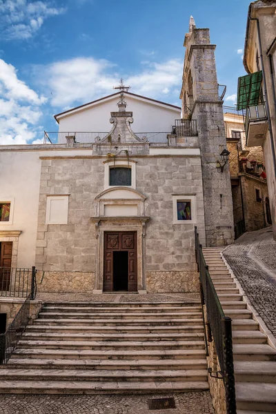 Facade Church Sant Andrea Apostolo Ancient Mountain Village Pretoro Abruzzo — Stock Photo, Image