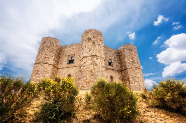 Andria, İtalya - 18 Haziran 2021: Swabia Frederick II Castel del Monte, Puglia 'da hiç kimse olmadan