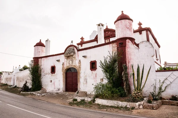 Fasano Italy June 2021 Facade Ancient Fortified Farmhouse Apulian Countryside — Stock Photo, Image