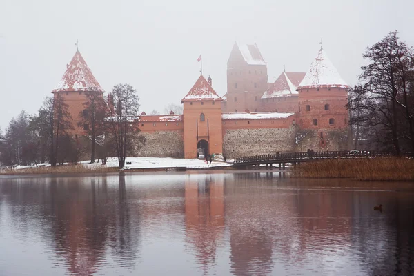 Zamek w Trokach zimą — Zdjęcie stockowe